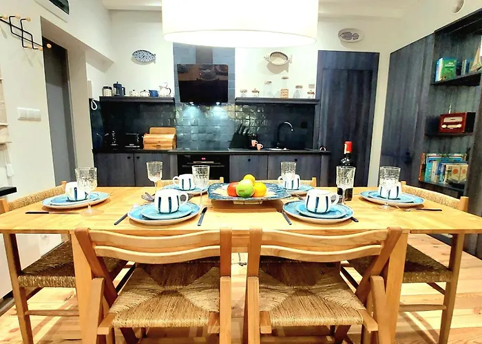 The Old Fisherman's Nest By Triapart Gdańsk