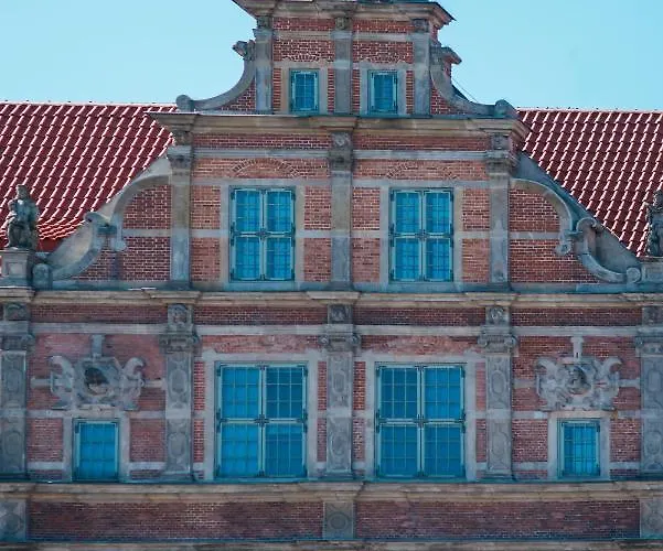 The Old Fisherman's Nest By Triapart