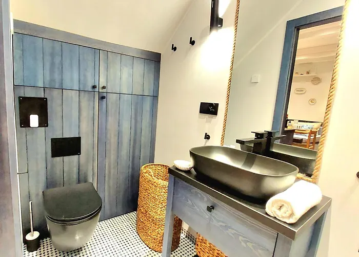 The Old Fisherman's Nest By Triapart Lägenhet